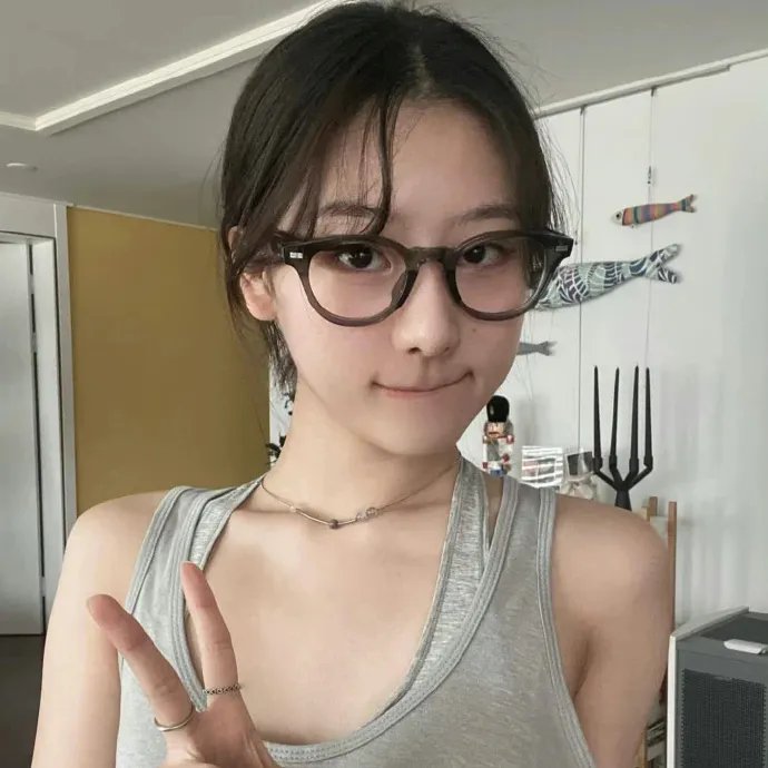 雏燕鸣春